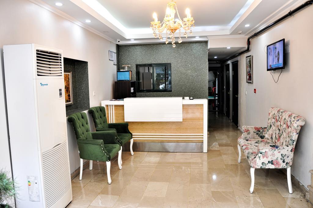 Monarch Hotel Istanbul Exterior foto